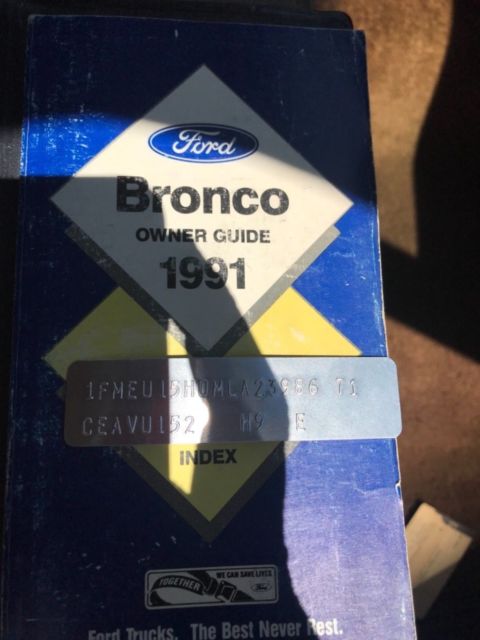 1991 Brown Ford Bronco SUV