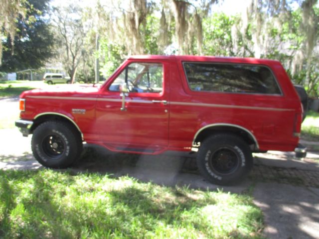 1988 Red Ford Bronco SUV