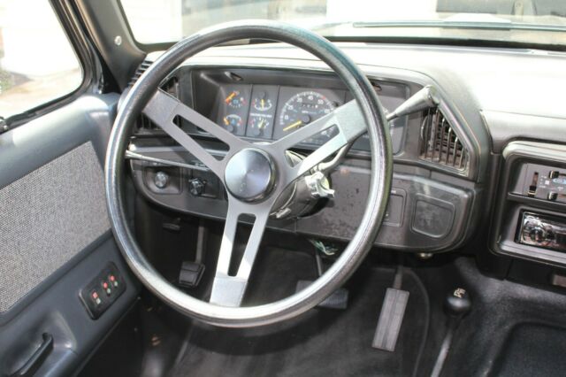 1990 Black Ford Bronco