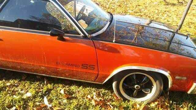 1984 Orange Chevrolet El Camino Standard Cab Pickup