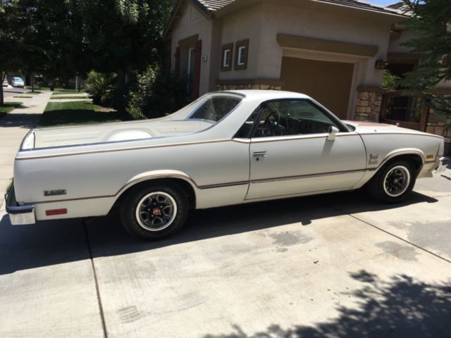 1982 White Chevrolet El Camino Extended Crew Cab Pickup