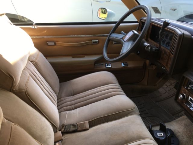 1982 White Chevrolet El Camino Extended Crew Cab Pickup