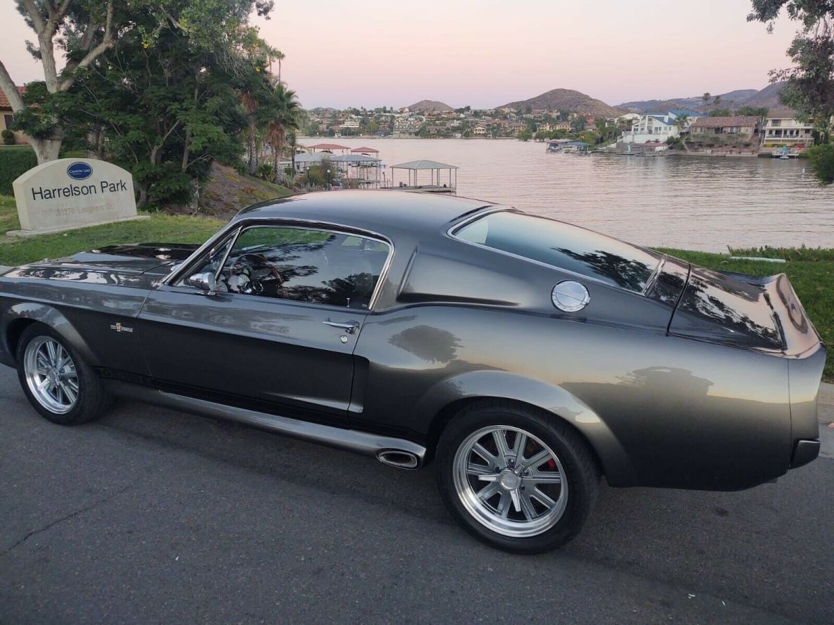 1968 DUPONT PEPPER GREY Ford Mustang Fastback