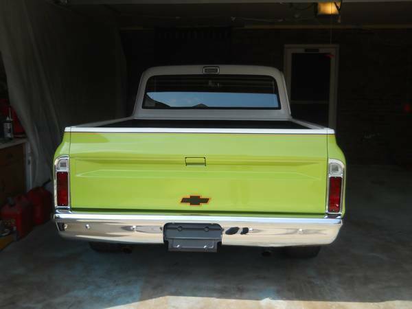 1970 Green Chevrolet C-10 Standard Cab Pickup
