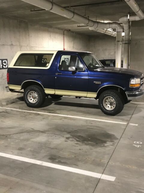 1994 Blue Ford Bronco SUV
