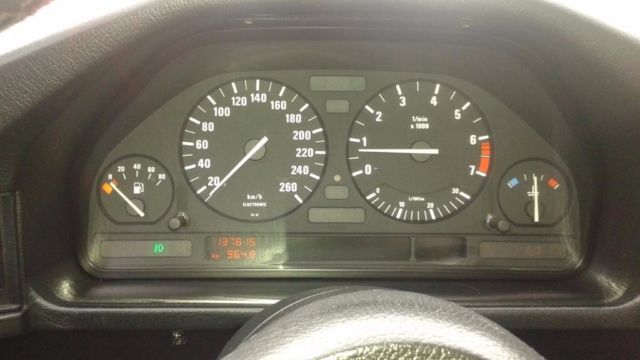 1989 Black BMW 5-Series Sedan