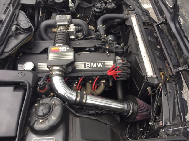 1989 Black BMW 5-Series Sedan