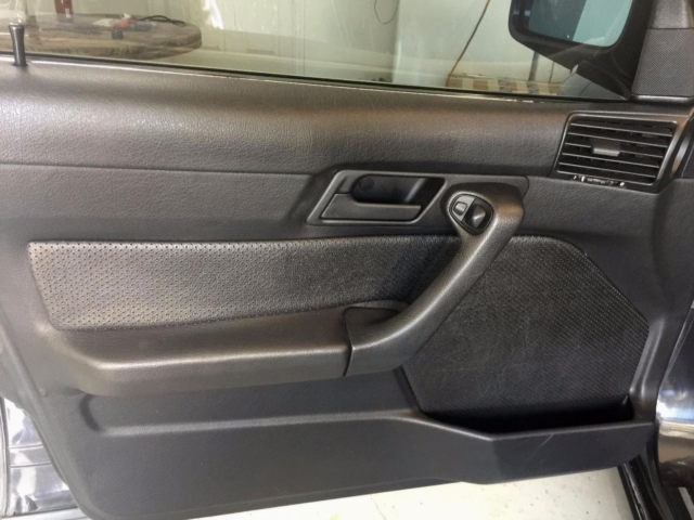 1989 Black BMW 5-Series Sedan