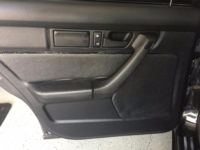 1989 Black BMW 5-Series Sedan