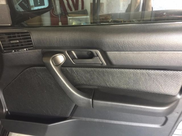 1989 Black BMW 5-Series Sedan