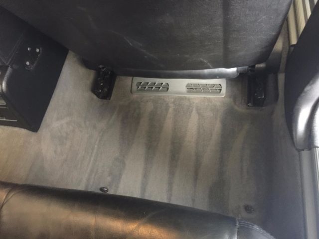 1989 Black BMW 5-Series Sedan