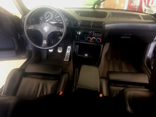 1989 Black BMW 5-Series Sedan