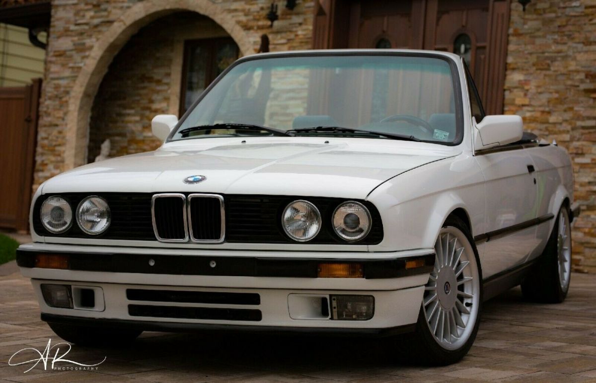 1991 White BMW 3-Series