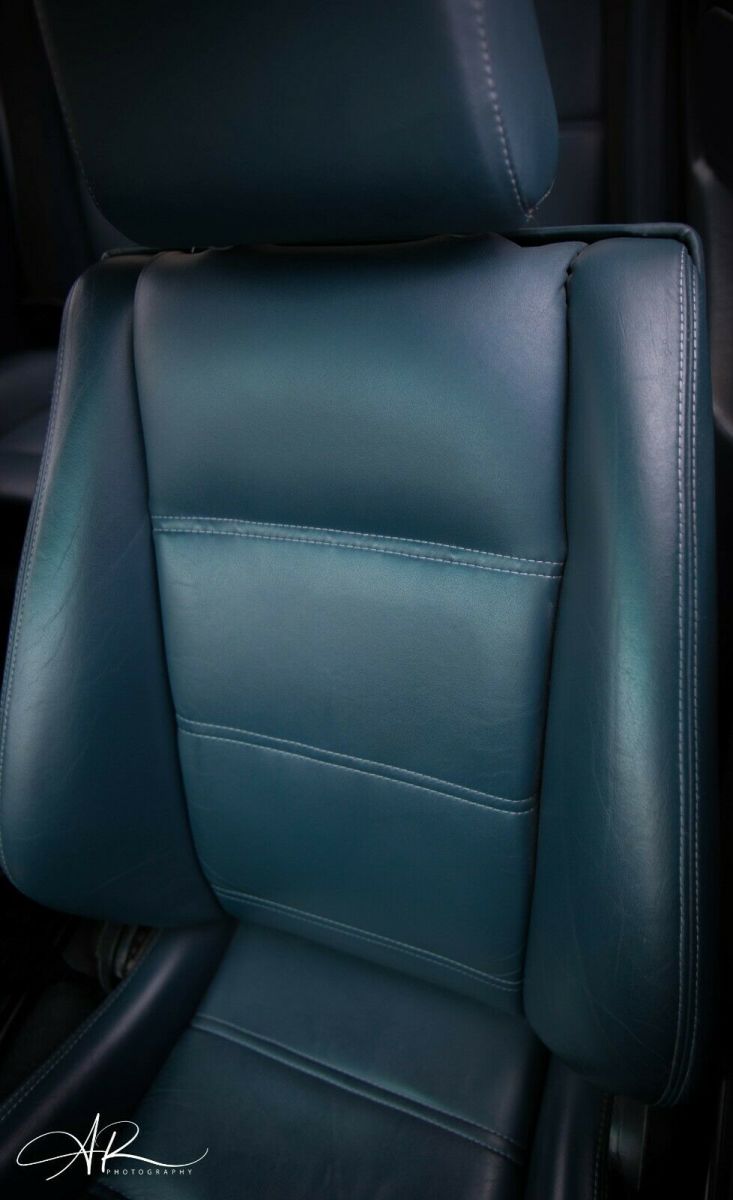 1991 White BMW 3-Series