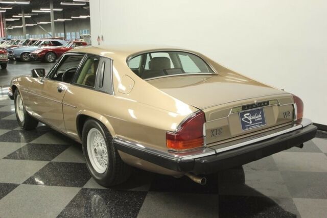 1989 Satin Beige metallic Jaguar XJS Coupe