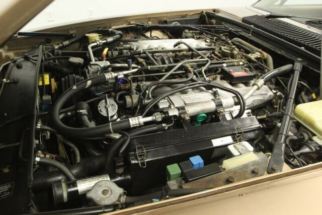 1989 Satin Beige metallic Jaguar XJS Coupe