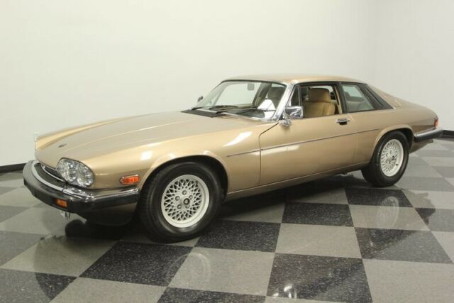 1989 Satin Beige metallic Jaguar XJS Coupe