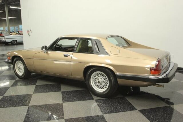 1989 Satin Beige metallic Jaguar XJS Coupe