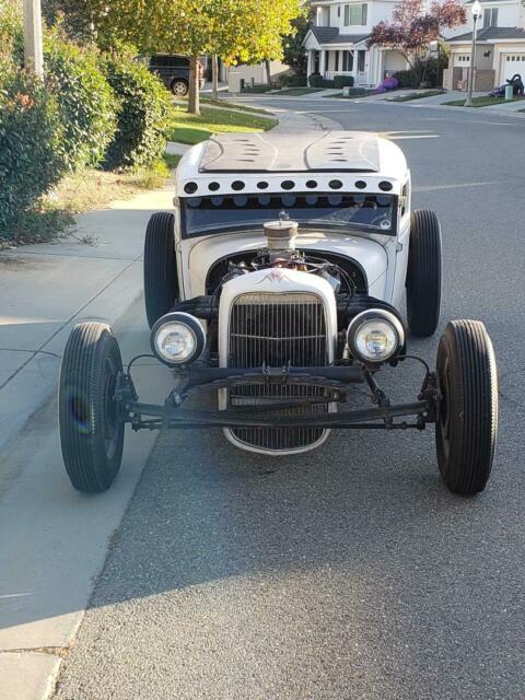 1928 White Ford Model A Coupe