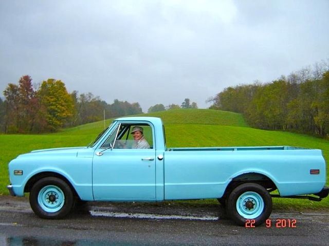 1968 Turquoise GMC Pickup