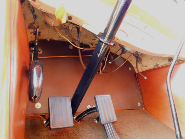 1932 Chrysler Series 6 CI