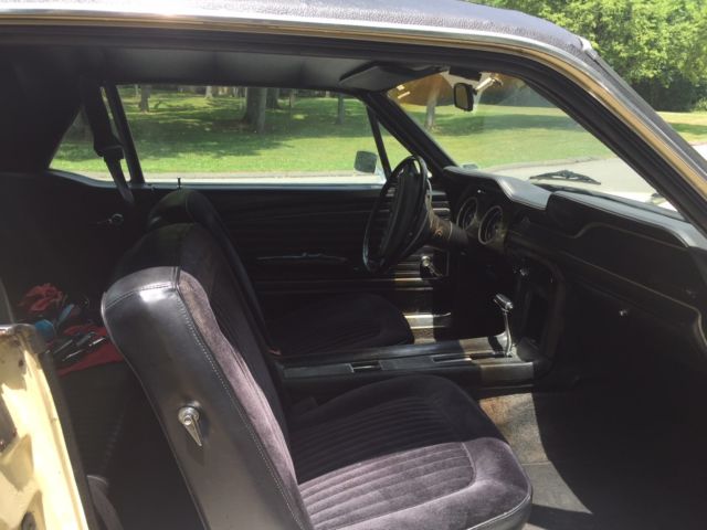 1968 Meadowlark Yellow Ford Mustang Coupe