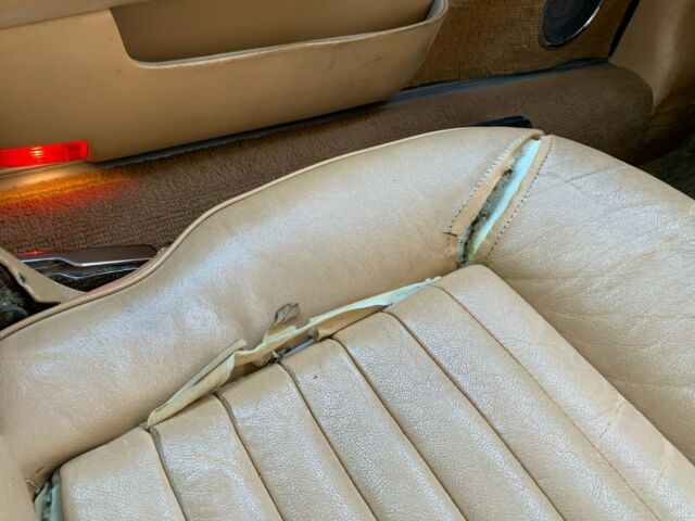 1986 White Jaguar XJS Coupe