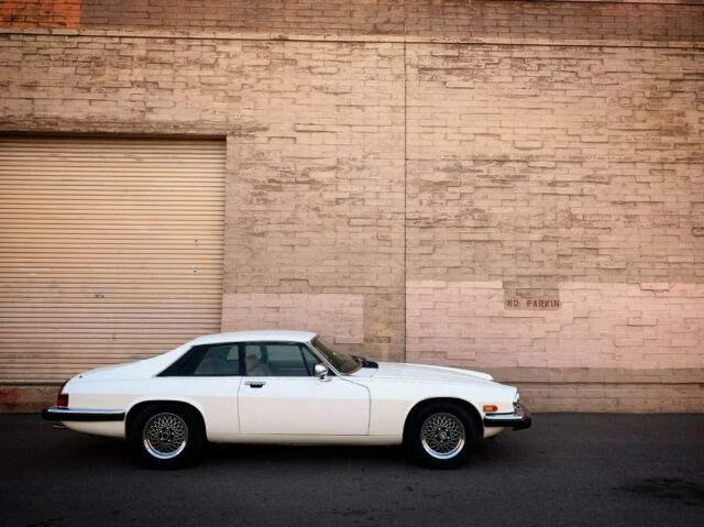 1986 White Jaguar XJS Coupe