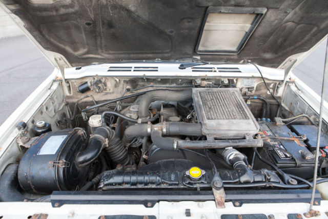 1991 White and black Mitsubishi Other SUV