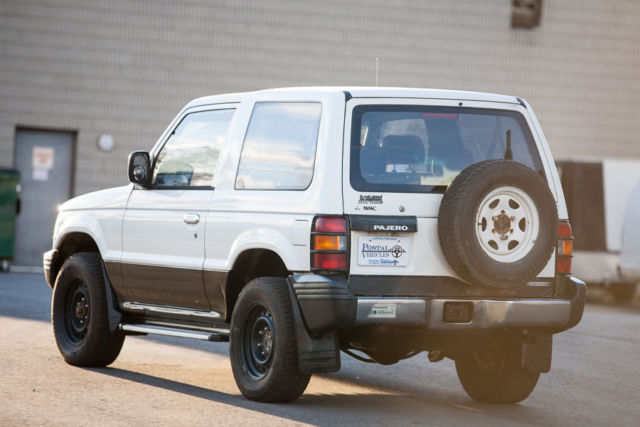 1991 White and black Mitsubishi Other SUV