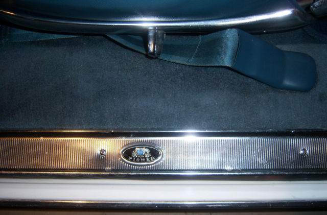 1966 White Chevrolet Capriceold Hardtop