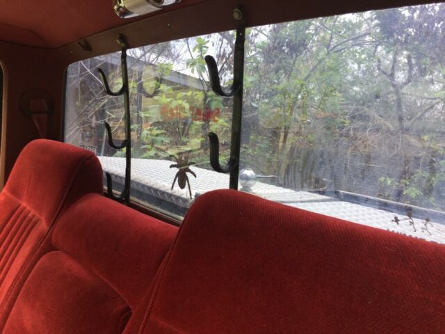 1987 Raven Black Ford F-150 Short Bed