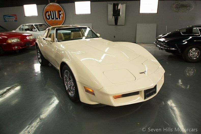 1980 Tan Chevrolet Corvette Coupe