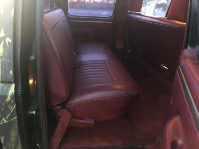 1994 Green Ford F-350 Extended Crew Cab Pickup