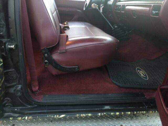 1994 Green Ford F-350 Extended Crew Cab Pickup