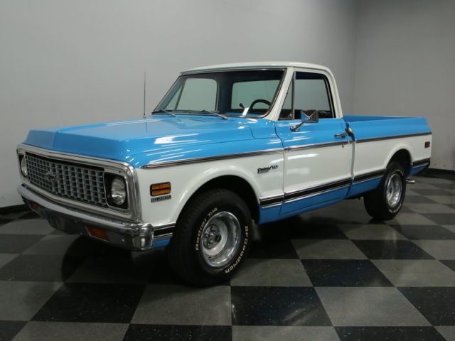 1972 Blue Chevrolet C-10 Pickup (Truck)