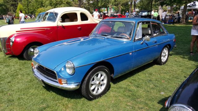 1970 Blue MG MGB Coupe