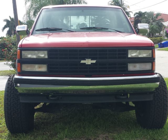 1992 Red Chevrolet C/K Pickup 1500 Extended Cab Pickup