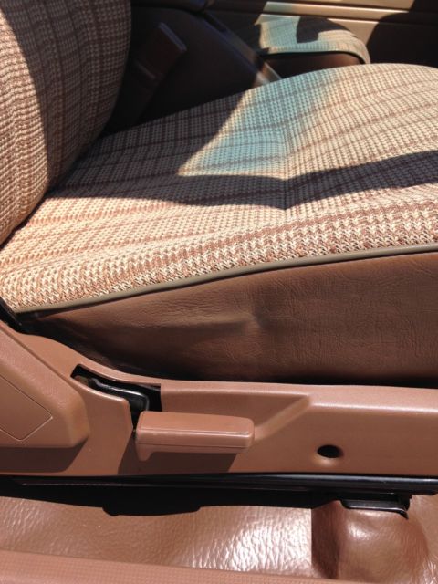 1986 Tan Toyota SR5 Pickup Ext. Cab 4x4 Extended Cab Pickup