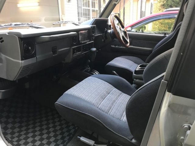 1992 Silver/Grey Toyota Land Cruiser SUV