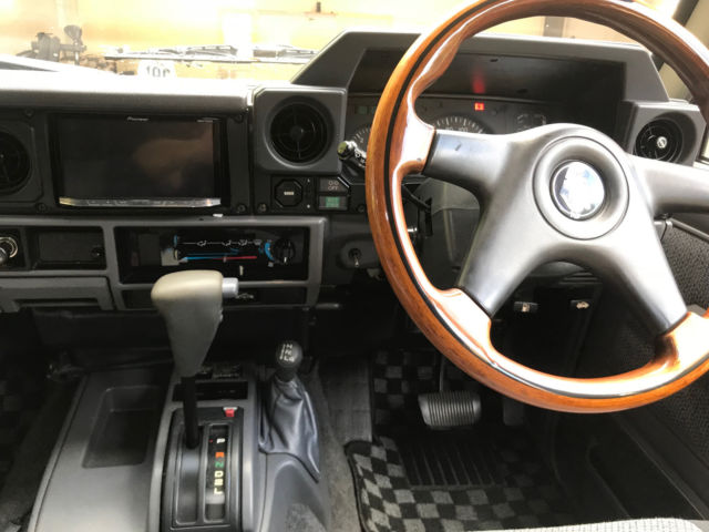 1992 Silver/Grey Toyota Land Cruiser SUV