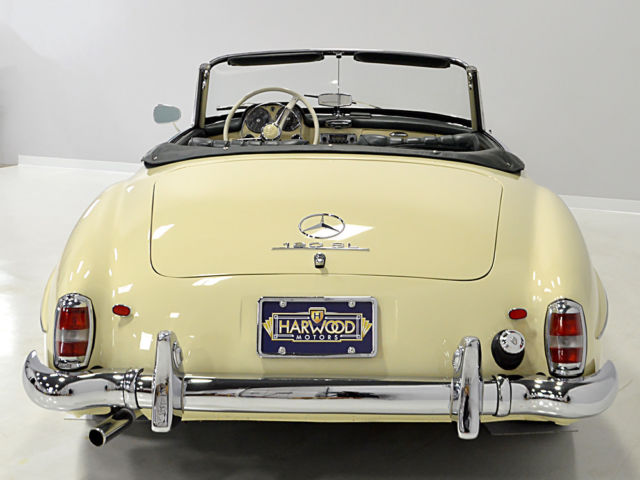 1959 Cream Mercedes-Benz 190-Series Convertible