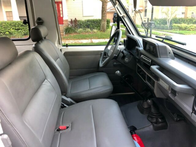 1992 White Toyota Land Cruiser SUV