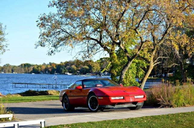 1989 Red Chevrolet Corvette Coupe