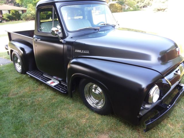 1954 Black Ford F-100 Pick-up