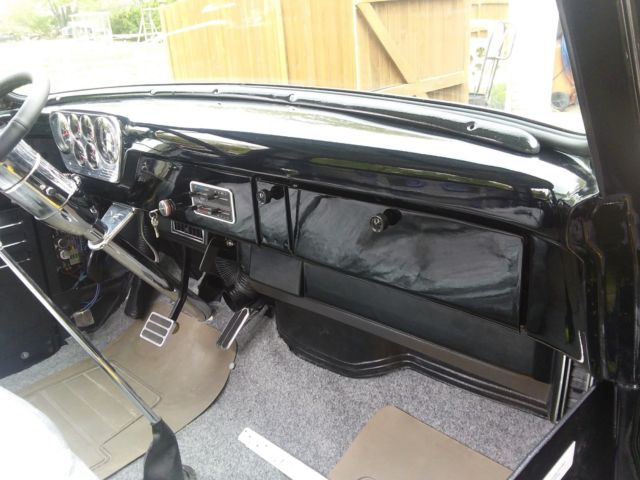 1954 Black Ford F-100 Cab & Chassis