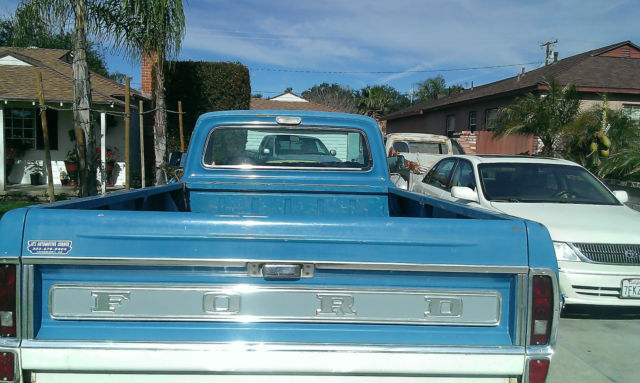 1969 Blue/white Ford F-100 Standard Cab Pickup