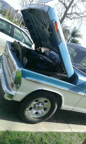 1969 Blue/white Ford F-100 Standard Cab Pickup