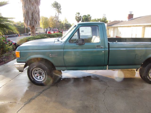 1989 Green Ford F-150 Coupe