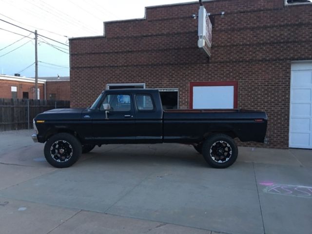 1978 Black Ford F-250